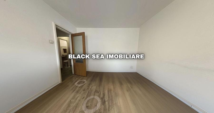 De vanzare apartament 3 camere in zona Casa de cultura. - Ocazie Unica - 6