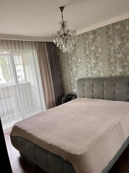 Inchiriem apartament de 3 camere zona 1 Decembrie - 3