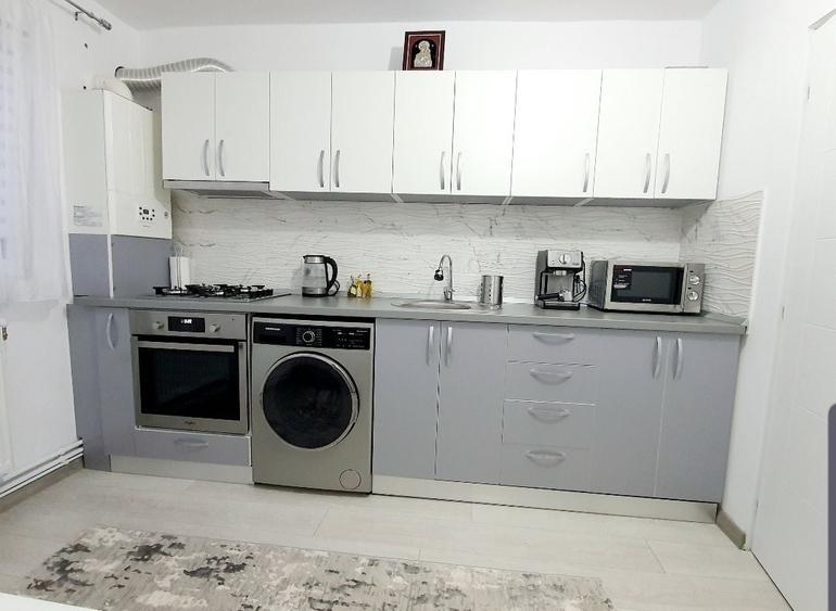 Vand apartament 2 camere - 4