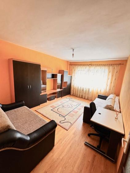 Apartament cu o cameră, decomandat – Rogerius - 1