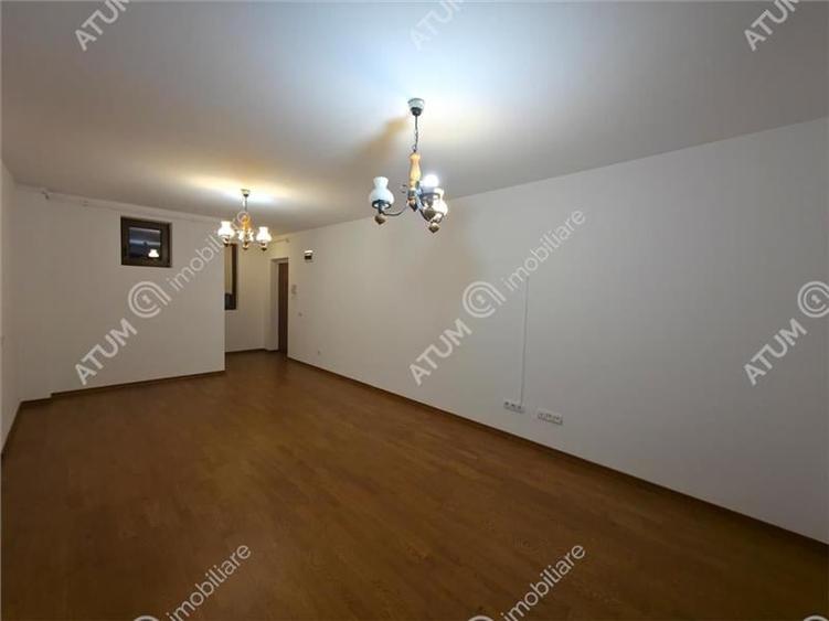 Apartament cu 3 camere 2 parcari si balcon in zona Selimbar din Sibiu - 3