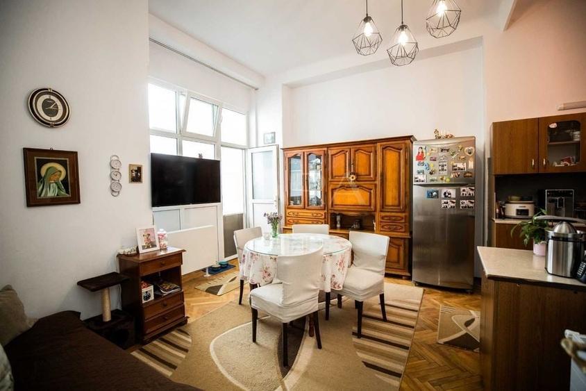 Apartament cu 3 camere decomandat în Mărăști — fotografia 2