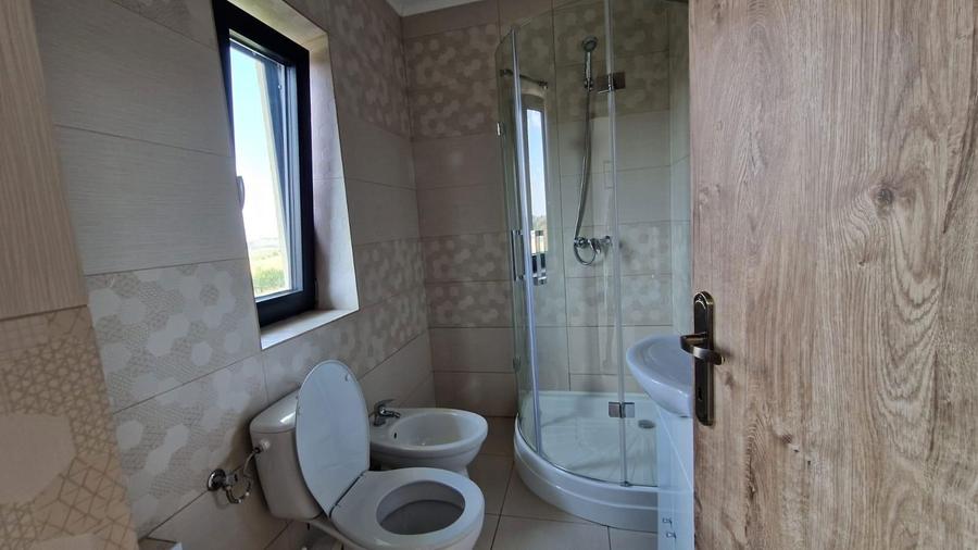 Casa individuala Miroslava langa LeGaga - 1