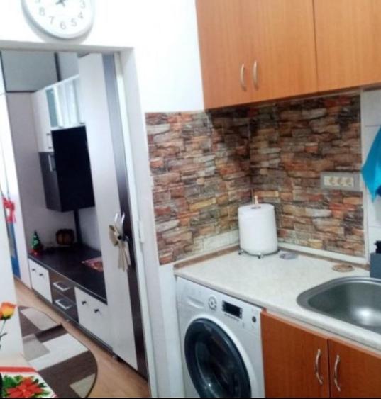 garsonieră zona Far mobilată utilată 24 mp - 4