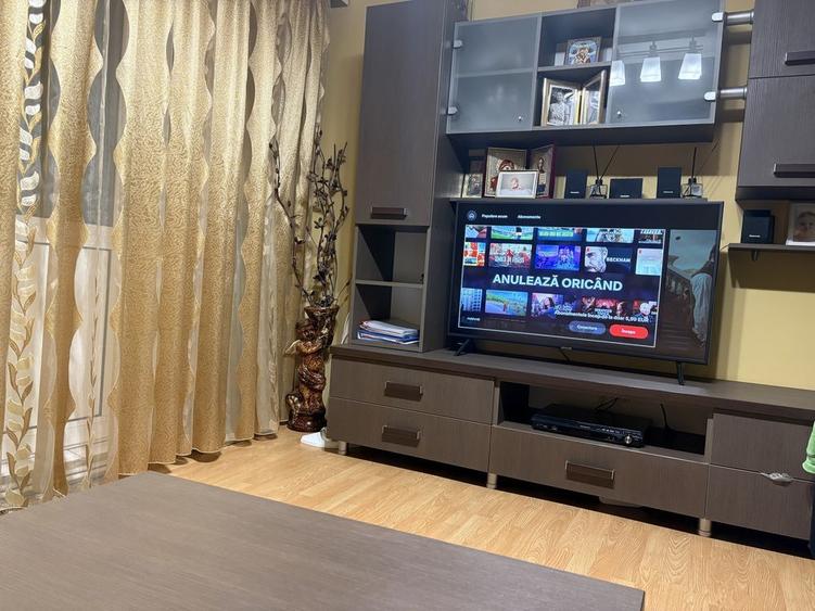 Vand apartament 3 camere ultracentral - 2