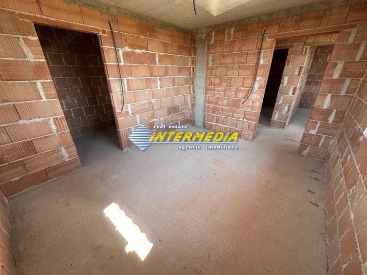 CASA LA ROSU i ALBA IULIA I 260 MP UTILI I TEREN 900 MP I TOATE UTILITATILE I - 2