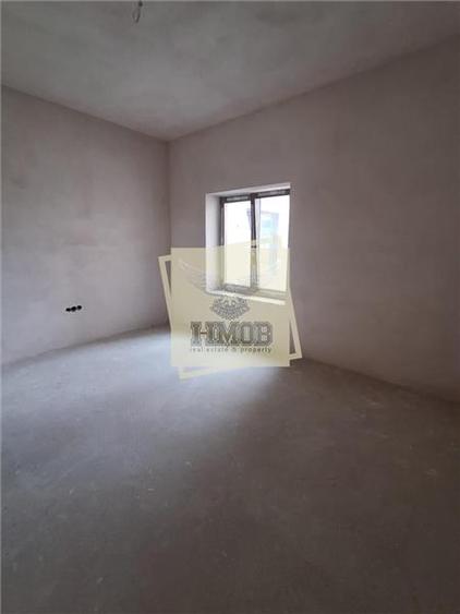 Casa rezidentiala 5 camere 2 bai  parcare  Sura Mica - 6