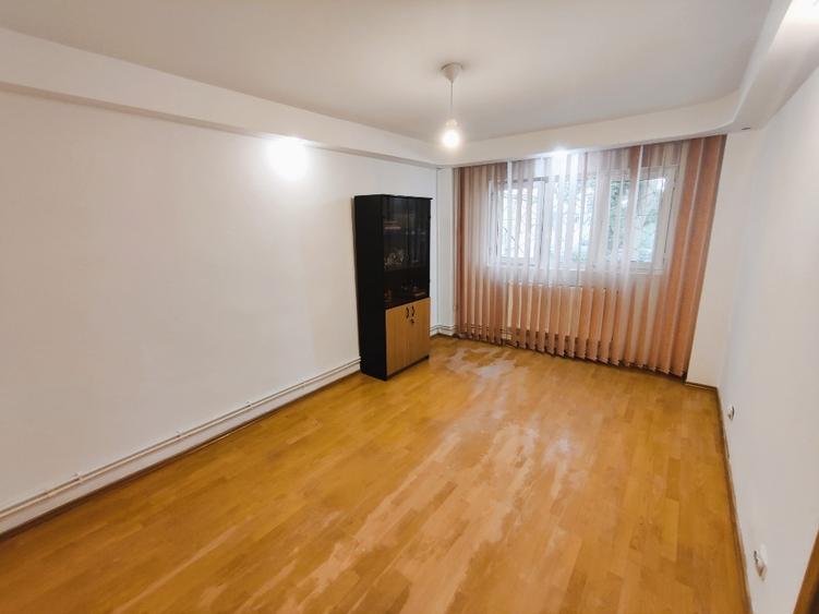 Apartament spatios de inchiriat Galati 84mp 3 camere parter Palatul Navigatiei - 5