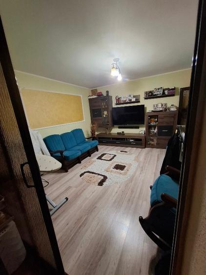 Vand apartament 3 camere, mobilat - 4