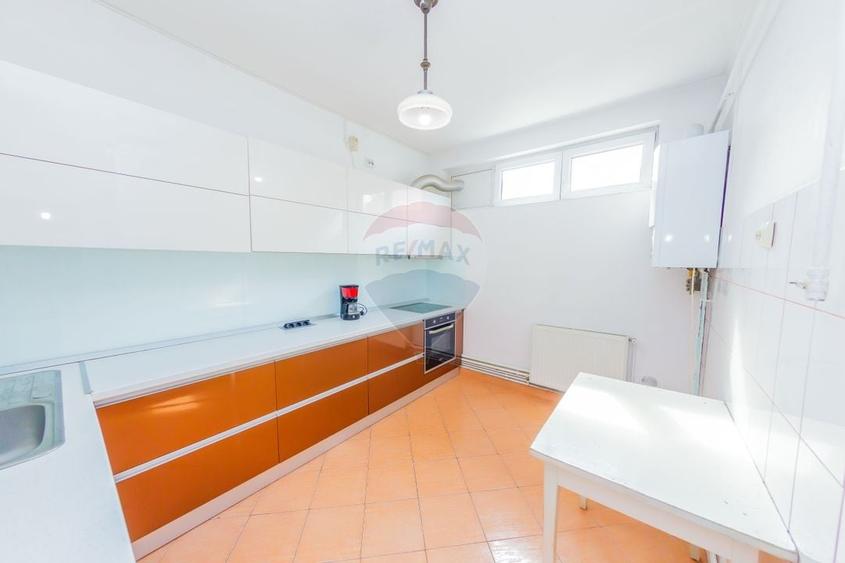 Proprietate rezidențială de vanzare Strada 9 Mai - 10