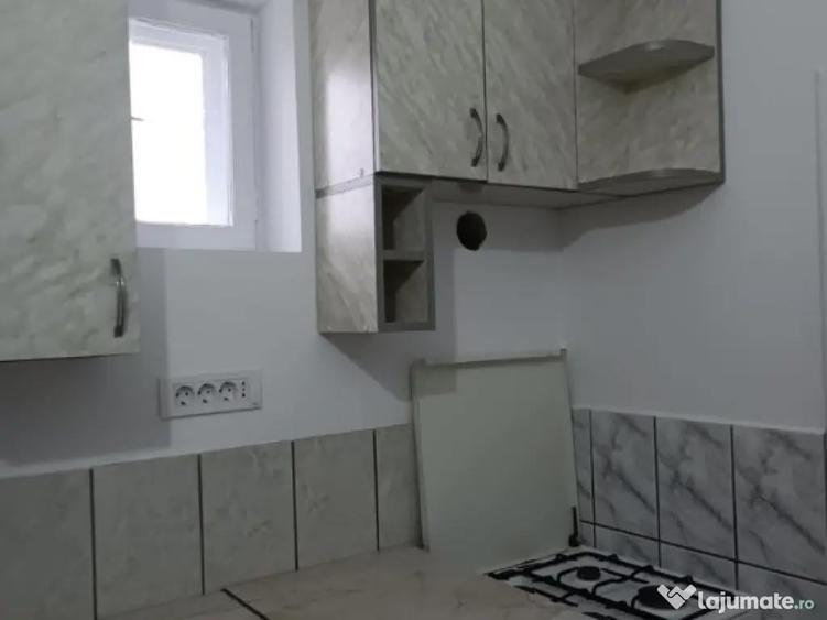 Garsoniera Confort 2 - etaj 2 - Zona Burdujeni - 1