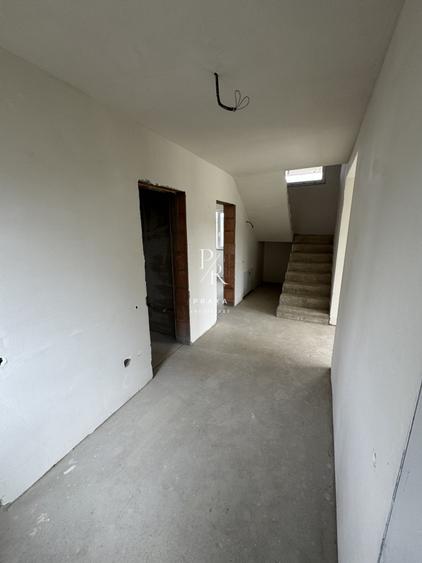 Casa individuala, 4 camere, teren 800 mp, panouri fotovoltaice 6kw, zona Gilau! - 9