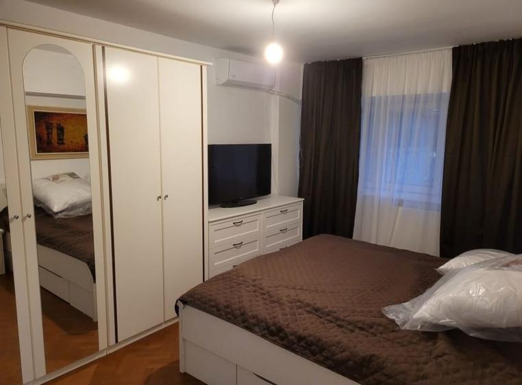 Ultracentral Romana- Dorobanti,bloc/80,etaj 1, are 2 bai,vedere mixta,Sup 90 mp - 7