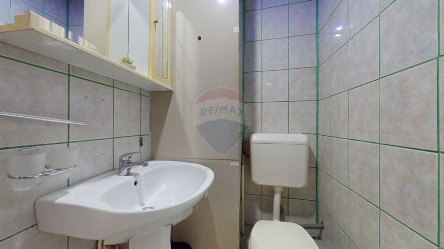 Apartament spatios si modern de vanzare pe Bulevardul Vlahuta, Brasov - 17