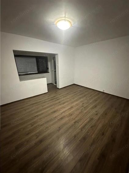 Decomandat cu centrala si balcon langa Piata Verde - 11