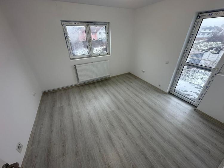 CASA INDIVIDUALA, 4 CAMERE, TOATE UTILITATIEL, NOU, COMISION 0% - 4