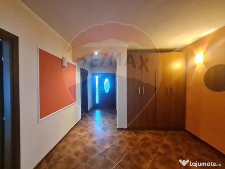 Casa / Vila cu 6 camere in Jorasti - 7