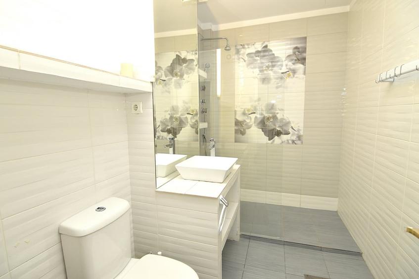 VANZARE APARTAMENT 3 CAMERE UNIRII - NERVA TRAIAN-BLOC LOTO - 20