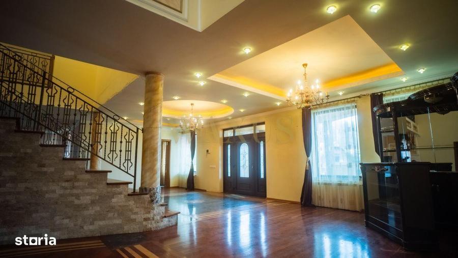 Vila de Lux,35 arii,Valea Ghinzii - 2