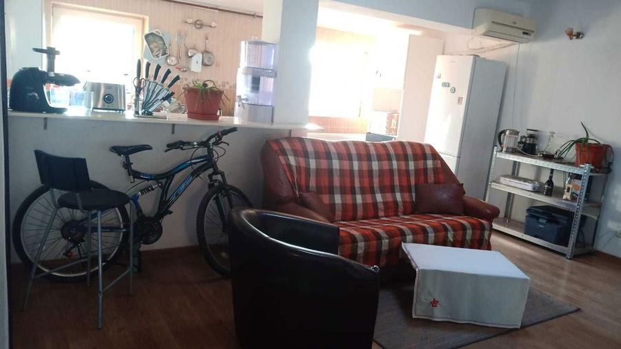 Apartament mare in vila cu curte/parcare - 1