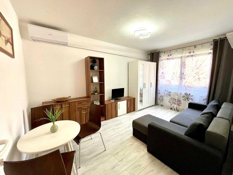 Proprietar inchiriez apartament 2 cam. zona Banu Maracine recent renovat - 1