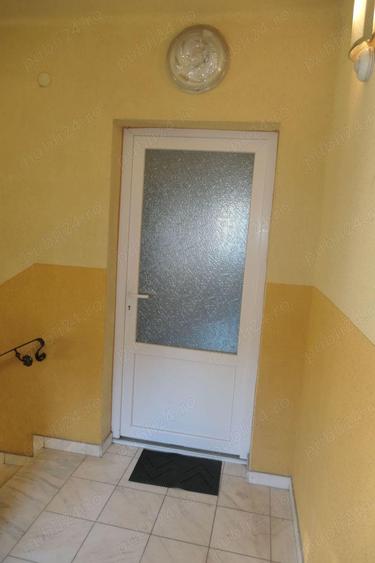 Apartament 2 camere la vila, mobilat, centrala termica proprie, centru - Podgoria, et. 1 - 5