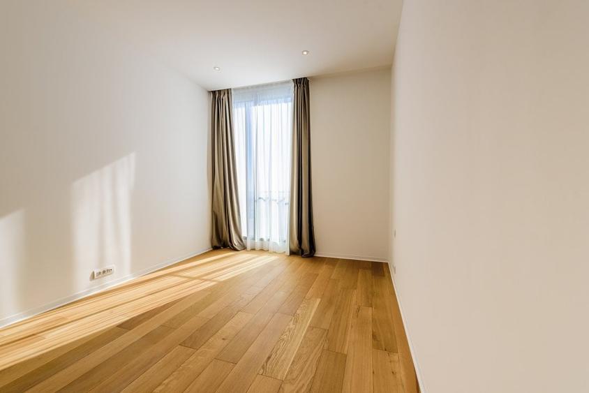 NEO MAMAIA B3.3 - 19