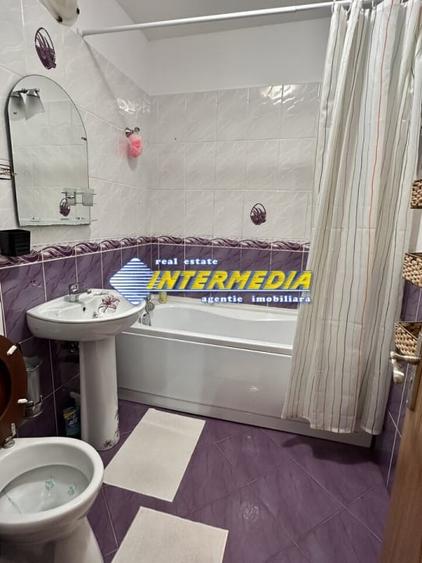 APARTAMENT 3 CAMERE I 90 MP I BLOC NOU I CENTRU I CU GARAJ I - 2