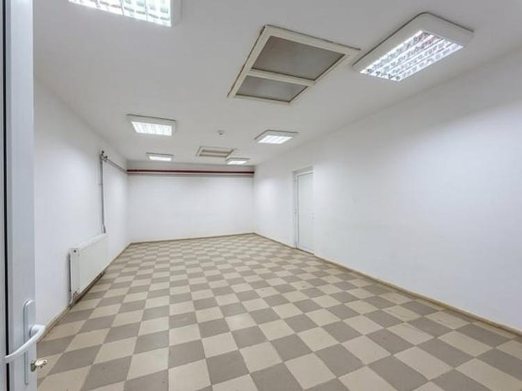 Spatii - logistic sau productie - UNGHENI - acces TIR - de la 409 mp la 2112 mp! - 4