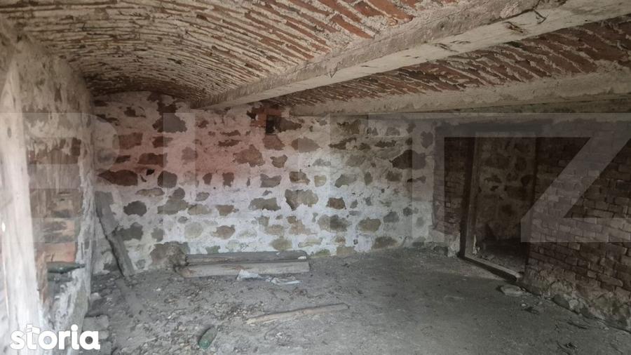 Casa de caramida cu 3 camere in Bodoc - 1