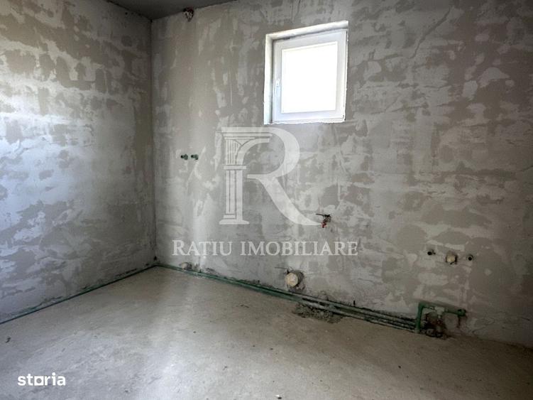 Casa semifinisata | Les | Bihor - 10