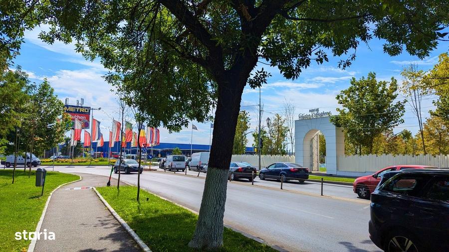 Apartament cu 4 camere de vanzare, 108,75 mp, zona Bd.Metalurgiei - 9