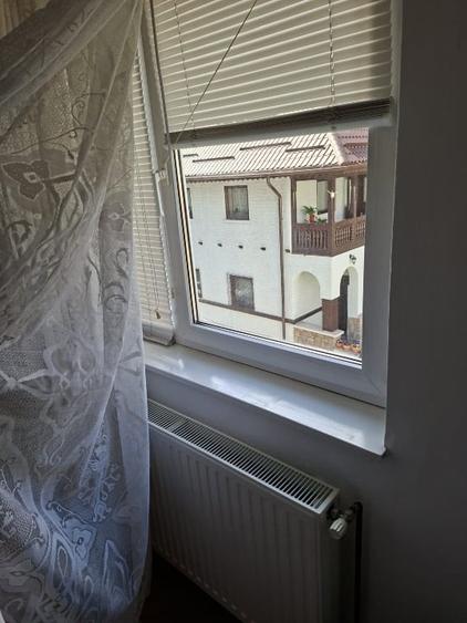 APARTAMENT 2 CAMERE SINAIA STR.1 MAI - 3