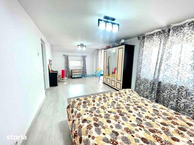 Casă cu 4 camere cu Teren 1200 Mp în Hemeiuș
