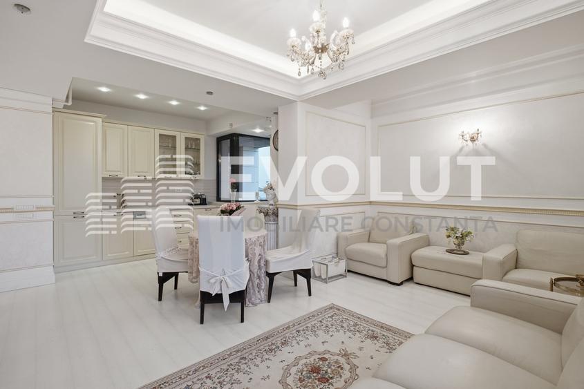 Apartament cu 3 camere decomandat, mobilat în Faleza Nord