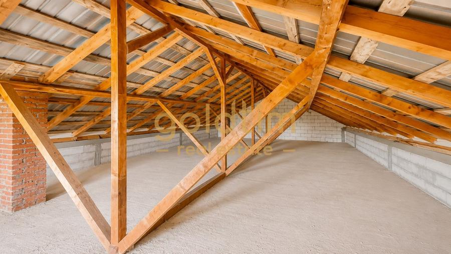 Casă individuală cu 3 camere cu Teren 900 Mp în Răchițele de Sus