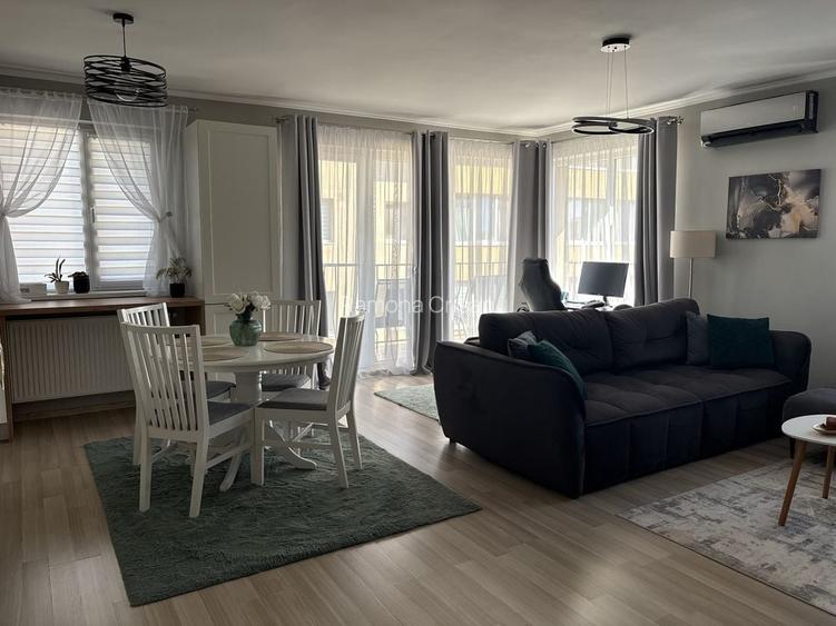 Persoana Fizica Vand Apartament 2 Camere + Parcare | Str. Florilor