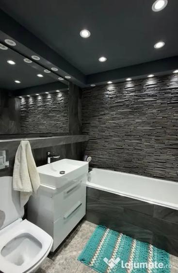 Apartament cu 3 camere decomandat în Giurgiului