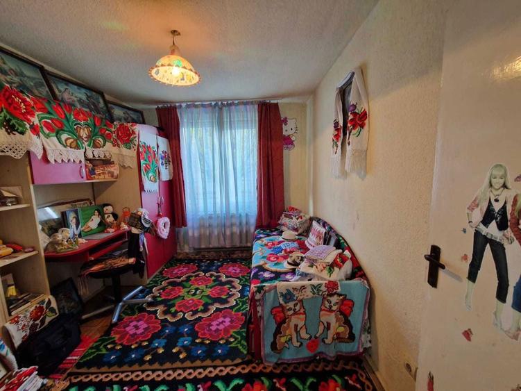 Apartament de vanzare 3 camere 70 mp etaj 1 zona Sens Bistrita - 3