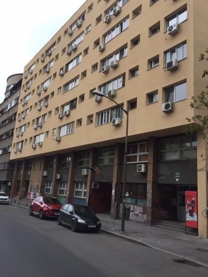 Garsoniera  Cal. Victoriei langa Hotel Radisson,bloc solid,termoizolat - 30