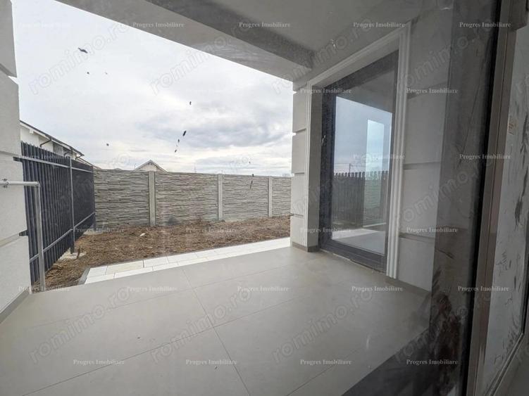 Casa - 100 mp - 3 dormitoare+ living+ birou - 155.000 euro - 7