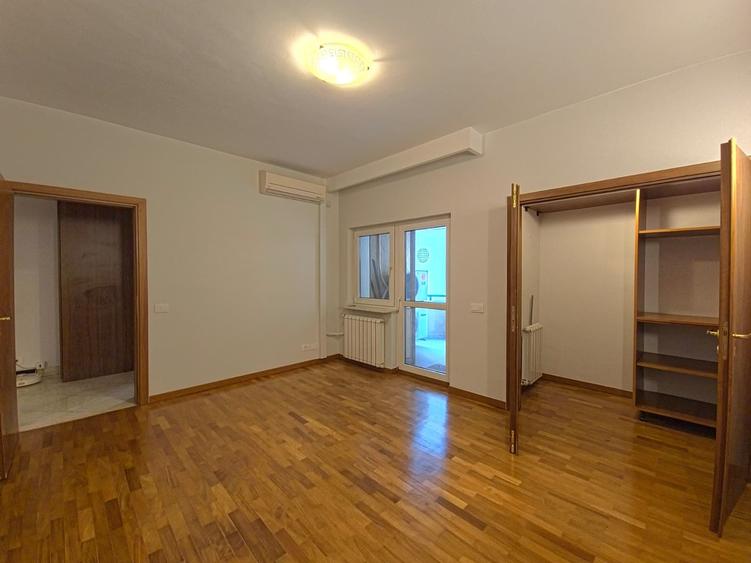 Apartament 4 camere Primaverii - 13