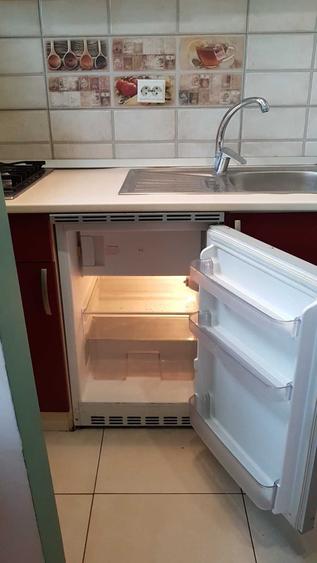 Particular inchiriez garsoniera zona Piata Alba Iulia - 275 euro - 4