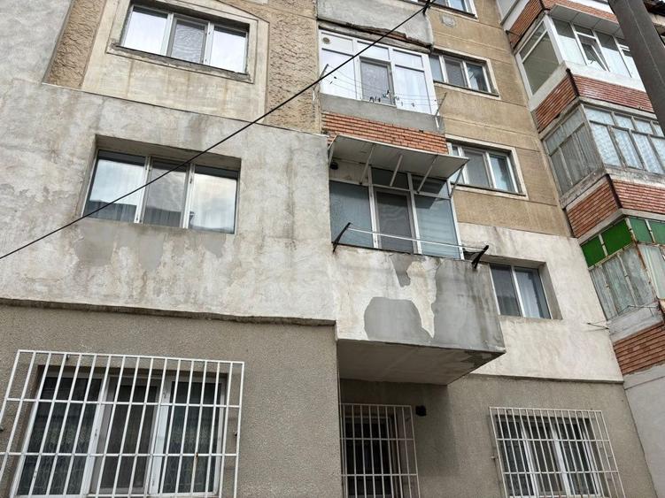De vanzare apartament cu 2 camere - 15