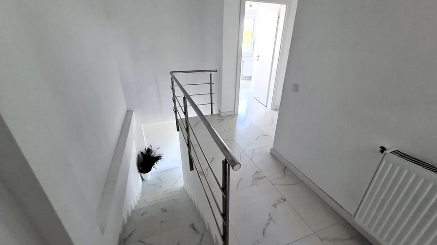 Triplex  Selimbar - 7