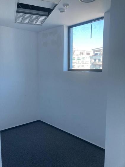 Vanzare cladire de birouri in zona Unirii - pentru sediu propriu sau investitie - 9