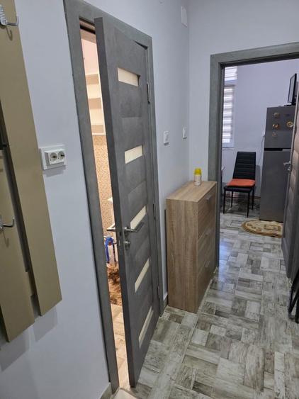 De inchiriat garsoniera str. Spaniei decomandata! - 1