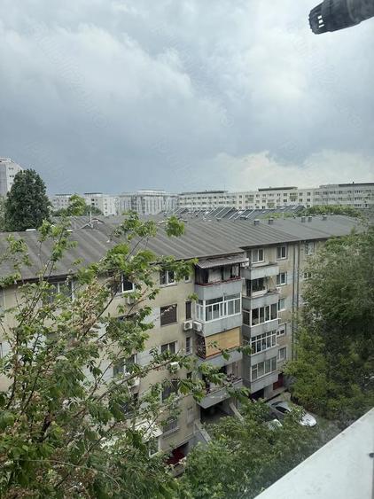Vanzare apartament 2 camere sector 2 - 2