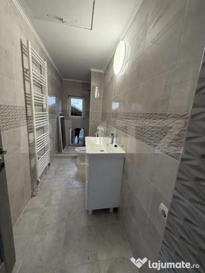 Casa cu 2 camere ?i un teren de 1000 mp - 8
