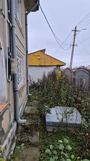 Casa si teren de vânzare - 5